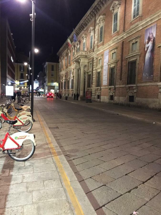Appartamento Milano Екстериор снимка